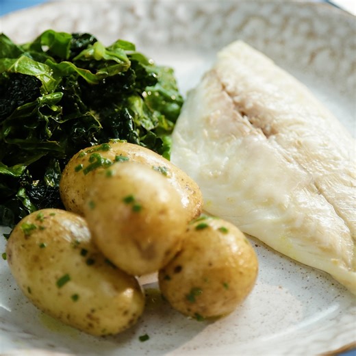 Green and Yellow Salt Baked Fish