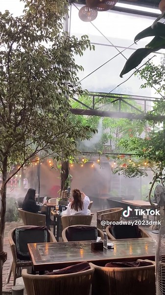 Time Spent Around the Table in Nature: Outdoor Dining Ideas