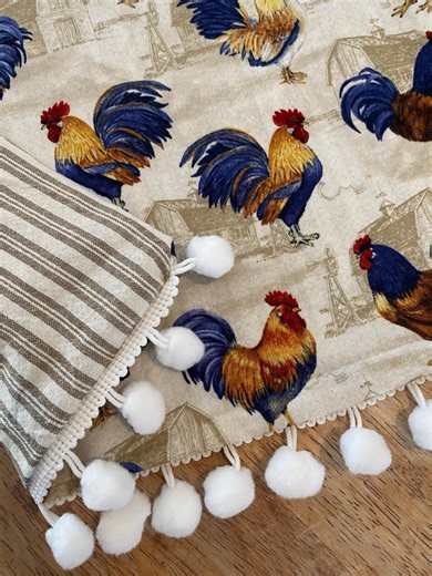 Chicken Table Runner Susan Wignat Farmhouse Decor Spring Table Runner Summer Table Runner Chicken Decor - Etsy