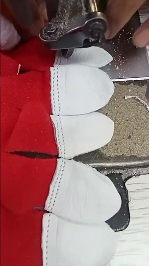 Leather Gloves Stitching Work | Finger Part