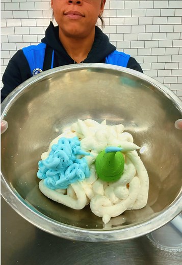 Creating Mint Chocolate Chip Buttercream Icing