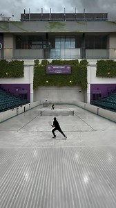 Tenis pe gheață! Ți-i imaginezi pe Djokovic, Nadal și Federer jucând pe această suprafață? 😅💙✨️ | Eurosport Romania