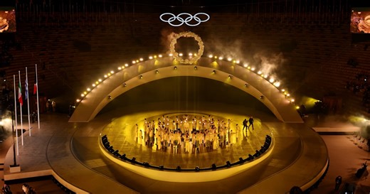 The iconic moments of the Olympic Closing Ceremony