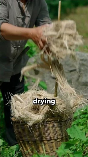 How bamboo is turned into a paper 📜