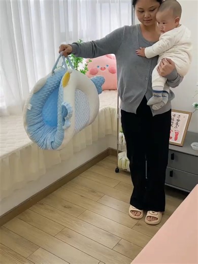 Benefits of Using a Bedside Bassinet for Newborns