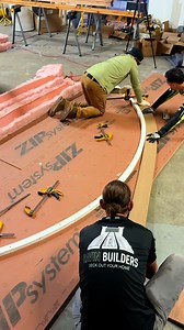 Bending some Eva-last Apex plus pvc composite decking. | Ravin Builders