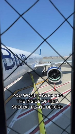 This one of the most stunning plane cabins we’ve ever seen 😍✈️ @jetblue #aviation #fyp