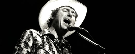 No Matter How Many Times We Hear These 3 Outlaw Country Deep Cuts from the 1970s, They Don’t Get Old