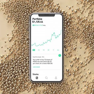 126 reactions · 13 shares | While you're letting your money sit in savings, your friends are making their $$$ work. Get a free stock like Apple, Ford, or Sprint when you sign up for Robinhood. | Robinhood | Facebook