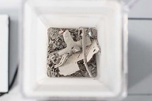 Scientists put smartphone in blender to analyse contents