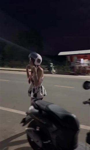 ក្បឿនដូចបែ.កៗម៉េចទេលូវ😤#ឈុតមុខធីខ្ជូត🌼t_cuet