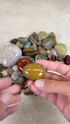 Sam knows how to polish rocks. | Michigan Rocks