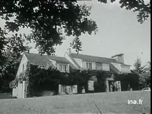 1964 – Johnny Hallyday – Johnny en Permission, Interview avec Sylvie Vartan (Journal de 20h, ORTF, 1