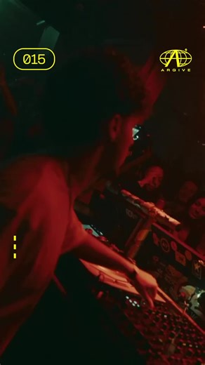 .zip file SL.15 | @gabrielmunoz._ @ Sterling in @bret.bar