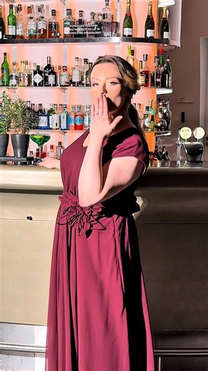 🍁 Uwaga! Czytaj do końca ❤️ 🍁 Nowa kolekcja Jesień–Zima 25/26 już od września dostępna 🍁 A czy Ty już odwiedziłaś naszą stronę aby odkryć nowości pełne elegancji, stylu i inspiracji? 🍁 Jeżeli jeszcze tego nie zrobiłaś, to zajrzyj koniecznie na www.nataliasowierka.pl i znajdź swoją nową ulubioną sukienkę. 🍁 Jak już ją znajdziesz, to zostaw 💖 pod postem a w komentarzu napisz nazwę modelu. 🍁 W zamian za to, obdarujemy Cię kodem rabatowym 10% na kolejne zakupy złożone do końca listopada. | Na