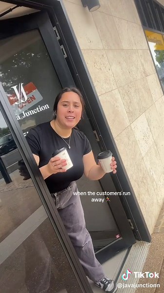 🕵️‍♀️🕵️‍♀️ #fyp #hospitality #cafe