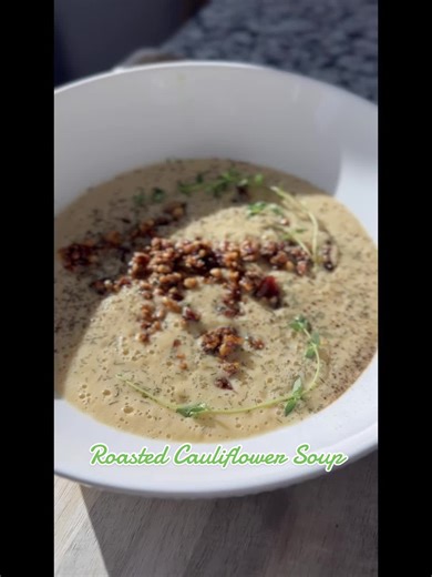 Creamy Roasted Cauliflower Soup for New Year Wellness