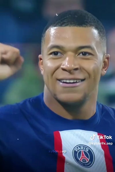 Kylian Mbappe's Stunning Goal Celebration