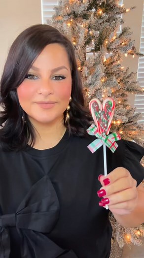 16 reactions | Sweet + simple holiday treat idea! ✨ I melted chocolate, shaped candy canes into hearts, and added Christmas sprinkles for the cutest Christmas lollipops. So easy and so festive! ❤️  #HolidayDIY #ChristmasDIY #HolidayTreats #FestiveFood #ChristmasLollipops #HolidaySnacks #DIYTreats #EasyHolidayIdeas #ChristmasCrafts #FoodieFinds #HolidayInspo | Ramenta Sogol | Facebook