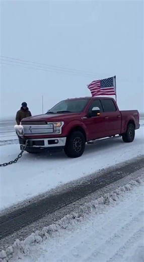 THREE Cybertrucks Stuck in Blizzard – ONE Ford F-150 Saves Them All 😂 2026 Exposed Day 2!