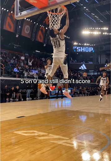 Tragic Game Moments in Basketball - Daquan Davis