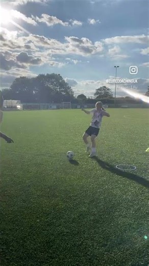 Pro-Level Technique Breakdown #football #soccer
