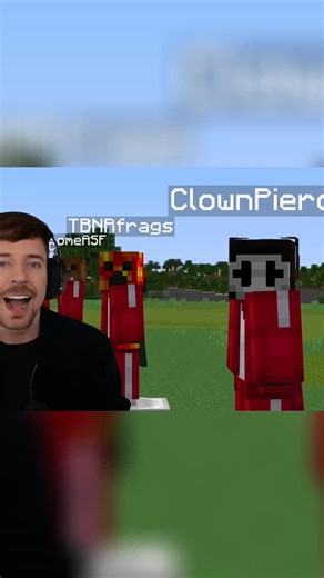 Clippy on Instagram: "Minecraft Hunger Games! Times Square intro, then the looting frenzy begins. Who will survive? Watch and find out! #Minecraft #HungerGames #MinecraftHungerGames #Gaming #Gamer #Simulation #MinecraftPE #TimesSquare"