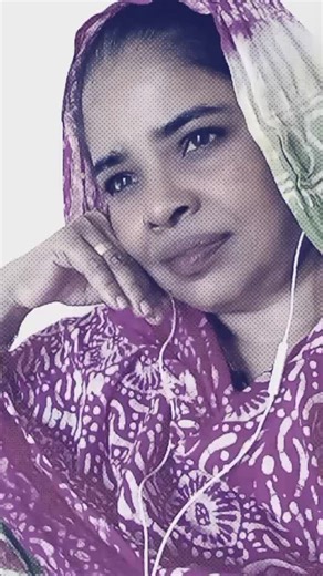 Exploring Traditional Attire: Cultural Significance of Saris