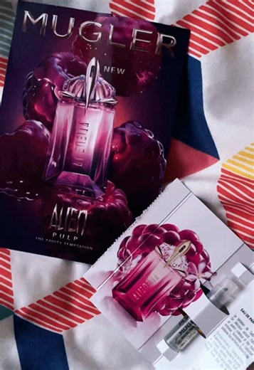 I’m obsessed with this new sample that came today, smells like the most girliest, sweetest and most intoxicating perfume ever! #samples #sampletok #mugleralienpulp