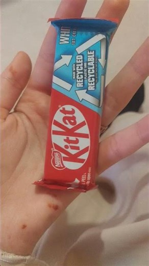 ofaites le 50 Abo si vous voulez des lives sur cette chaîne