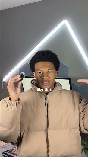 I'm running a dual vertical monitor setup... #tech #techtok #monitors #setup