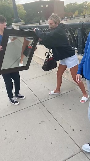 Now they have bad lungs and bad luck for 10 years #nomorenicotine #razrfit #EmilyinParis #foryoupage #foryou #immuneupvapesdown #StrapBack