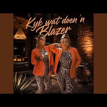 Kyk Wat Doen 'n Blazer
