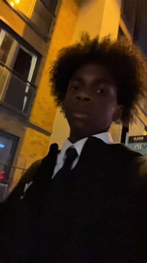 @ who you see @Mr Birling 🕵🏻‍♂️ #fyp #videoviral