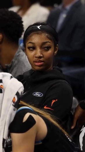 elle a refusé les avances d'un grand basketteur en plein match