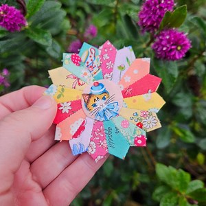 MINI DRESDEN Flower EPP Templates | Two Sizes Included - Etsy UK