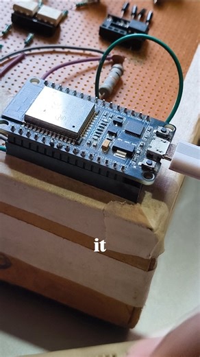 Govind Singh | Finally my ESp 32 board is alive . . . . #esp32 #project #coding #arduino #explore | Instagram