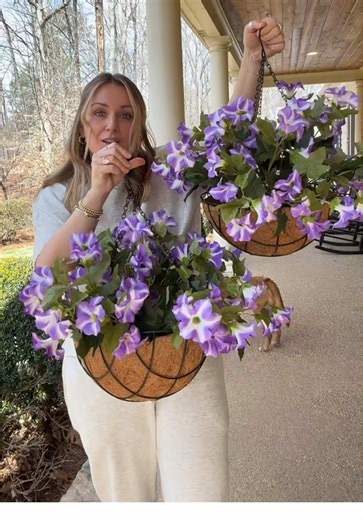 Refreshing Your Spring Porch with Beautiful Artificial Flowers