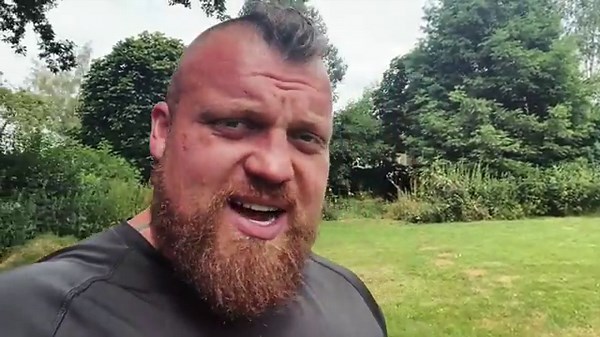 Eddie Hall Just Detached His Bicep During a Boxing Workout