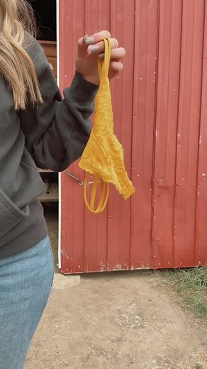 #countrygirl #countrygirlsdoitbest #wranglersandboots #farmersdaughter #farmer