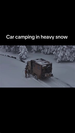 Car Camping in Heavy Snow: Relaxing ASMR Experience