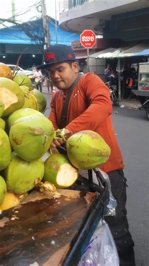 Coconut Water Benefits: Refreshing Health Insights