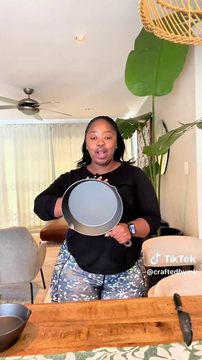 How to Season a Cast Iron Pan for a Natural Non-Stick Surface