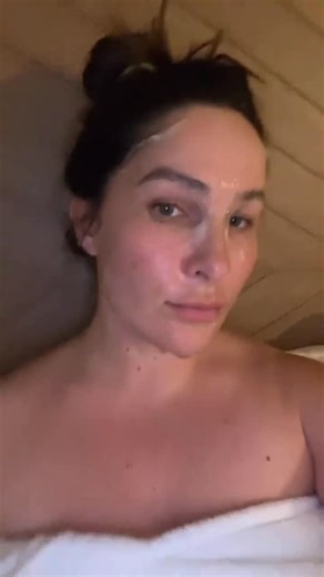 Chelsea Miller on Instagram: "Nothing says girlhood like getting to your hotel, putting on a face mask and a romcom + room service."