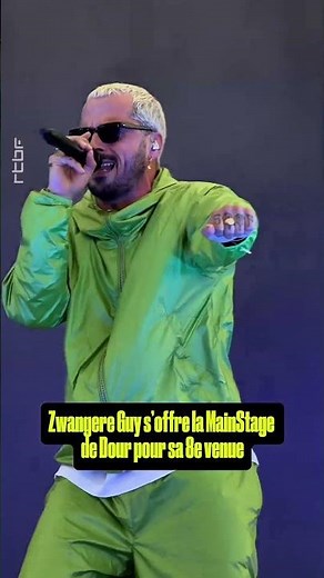 Zwangere Guy takes the Dour Main Stage for his 8th appearance 🫶🏼🥹 #tarmacenfestival #zwangereguy