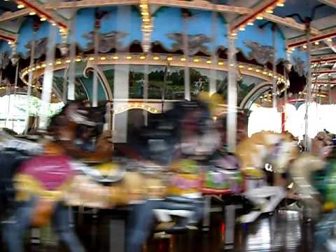 Hershey Park carousel without riders video