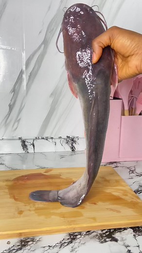 Easy Method to Remove Slime from Catfish - Quick & Effective