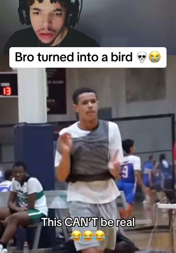 Unforgettable Basketball Dunk Moments