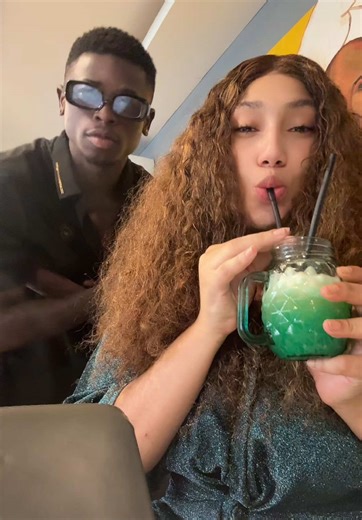 @Flory🦋♣️ TU ES KÉHOU SANS FORCER ❤️❤️❤️