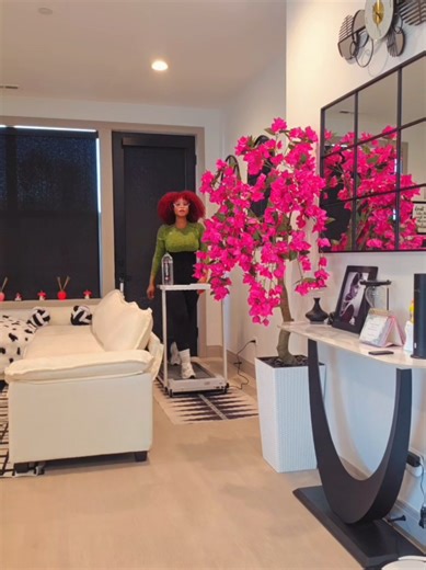 Feeding the soul with the word, then feeding the body with J. Cole. 📖🔥 If the playlist is right, the workout is light. The Fall Off is on repeat for a reason. 😤 What's your favorite track off the new Cole album so far? GospelAndCole #thefall Off album 🔥#workoutmotivation #workoutoftheday